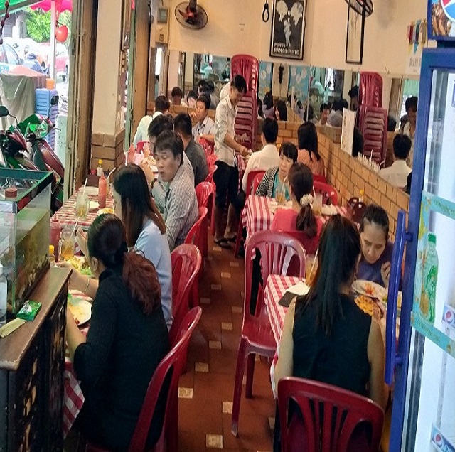 Khách dễ thương